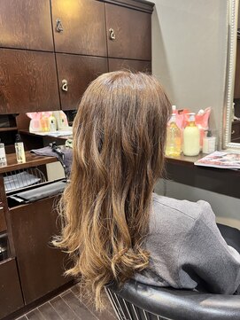 髪の美院 シャルマン ビューティー クリニック(Charmant Beauty Clinic) ベージュヘアカラー