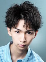 リロン 新宿(RIRON)&nbsp;フェザーパーマ/フェザーショート/センターパート/メンズパーマ