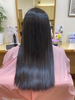 美容室 ジュモー(jumeau)&nbsp;ロングの自然な縮毛矯正ツヤ髪