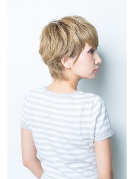 ラバーズ コート 高槻店(Lovers Coat) 小顔見せマッシュショートボブ
