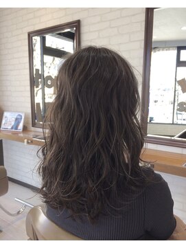 ストップレディー(stop lady) 外国人風ブルーサファイアカラー