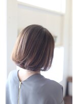 ボタニカル(BOTANICAL)&nbsp;大人かわいいミルクティーベージュショートボブ