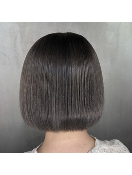 テテ(TETE) グレージュ 長堀橋×心斎橋