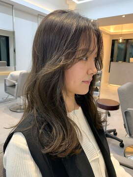 フィル 横浜(fil) 韓国風ヘア_くびれレイヤーベージュアッシュグレージュ