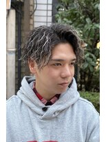 ドルクス 日本橋(Dorcus)&nbsp;メンズホワイトメッシュハイライト　ツイストスパイラル