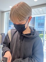 ガーデンヨコハマエスト(GARDEN YOKOHAMA est)&nbsp;メンズ　グレーベージュ　似合わせカット