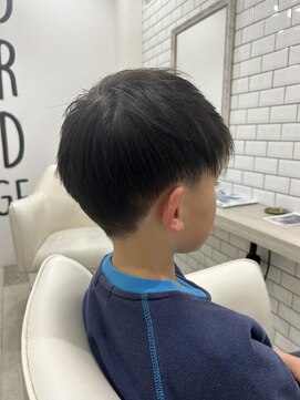 ニド(2do) 男子のツーブロックスタイル