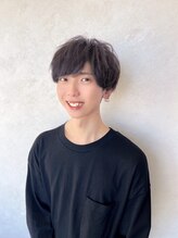 アース コアフュールボーテ 長岡店(EARTH coiffure beaute) 内山 雄太