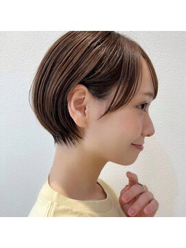 アンバー 池袋(amber) 小顔ヘア/ハイトーンカラー/簡単スタイリング[池袋駅]