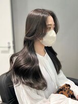 ニトバイアンキシム(nit by ahnkism)&nbsp;韓国風レイヤーカット顔まわりくびれオルチャン堀江