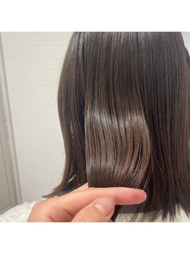 ケンジ 平塚 アネッタ(KENJE annetta) 艶髪大人カラー