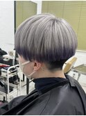 刈り上げマッシュ女子ホワイトシルバーラベンダー