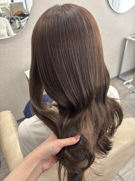 ソア 並木坂(Soa) 韓国風スタイル/レイヤーカット/髪質改善/透明感カラー/熊本