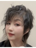 ハレルヤ(Hallelujah)&nbsp;アシンメトリーパーマスタイル