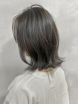 クラン 岡本(Chlan)&nbsp;くびれレイヤーミディ×暗髪グレージュ