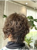 小顔ひし形デジタルパーマ前下がりショートボブ