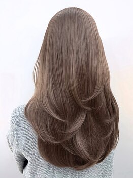 ジルバイジゼル(JILL by GiseL)の写真/【カット+カラー+TR¥6,000】◆高技術×通いやすい価格で話題!10代20代に選ばれる人気の美容室【天神】