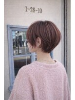 エイミーバイアフロート(amie by afloat) 丸みシルエットで魅せる、大人の小顔ショート