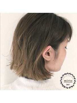 ミルト(mirto) 【外国人風】切りっぱなしグラデーション