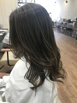 ハロ 蕨(HALO) マット×アッシュ