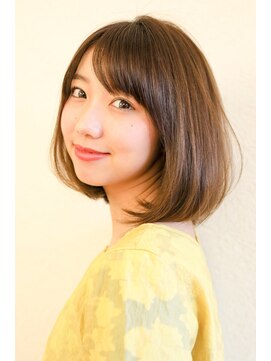 エルサフィロ キタハマ(el zafiro kitahama) 【el zafiro kitahama】肩上シンプルボブ