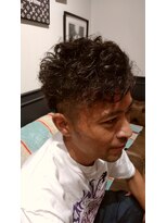 レヴィ(Levie) ファンキーヘアー