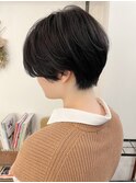 女性らしいハンサムショート×アッシュブラック
