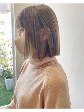 バイオレット ナゴヤ(Violet Nagoya) ブリーチで作るミルクティーベージュ♪