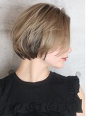 小顔美髪イメチェンピンクブラウン切りっぱなしボブショート