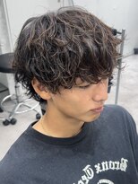 リベル(LIBER)&nbsp;メンズパーマ/ナチュラルマッシュ/襟足あり/メンズカット/眉毛