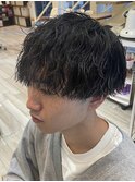 ツイストスパイラルパーマツイストパーマメンズパーマ刈り上げ