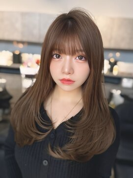 クム(kumu) 【kumu】 ロングレイヤー/顔周りカット/栄/名古屋