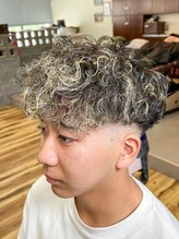 スウェル 津田沼店(Swell) ハイライト×スペイン[津田沼駅/Men's/メンズカット/パーマ]