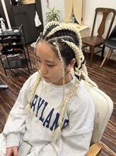ヘアーアンドメイク きゃら(Hair&Make chara) コーンロウ