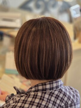 シュシュ 高坂店(Chou Chou) ボブ　ハイライトカラー