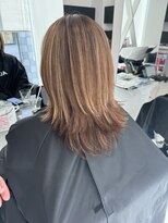 アライブ キチジョウジ(ALIVE Kichijoji) 明るめハイライトカラー