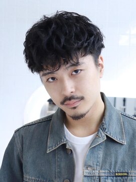 ケアリー 練馬(Carelly) ツイストパーマ七三オールバックマッシュウルフスリークショート