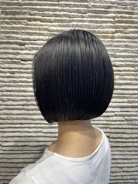 ビス リアン 川口店(Vis lien) 20代30代40代前下がりストレート小顔補正立体カット