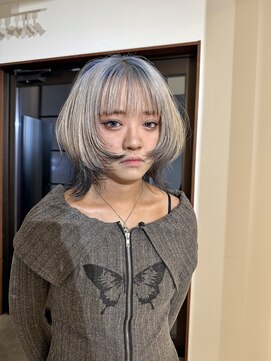 クオン 伊勢崎(QUON.) ウルフ×デザインカラー