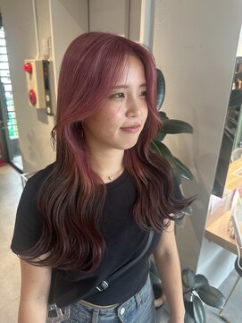 ヘアーアンドメイク ビス(HAIR&MAKE bis) ピンクルーツカラー