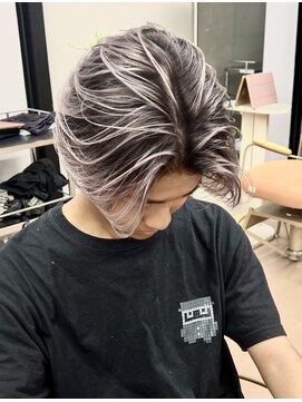 ヌエン 渋谷(NU/EN) フェザーウルフ/アクティブショート/メンズシャドールーツ