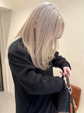 パドマ(Padma) ホワイトベージュ