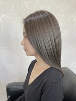インテグリ オオタ(INTEGRI oota)&nbsp;透明感グレージュ＊赤みを消した艶髪ストレート/20代30代