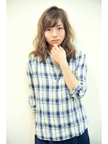 ルーフ 用賀(ROOF)&nbsp;秋アッシュカラーゆるふわ外国人風ラフパーマ【用賀】