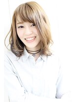 ディー(dee)&nbsp;dee 【ノンブリーチ】ハイベージュ×インナーグレージュ