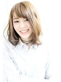 dee 【ノンブリーチ】ハイベージュ×インナーグレージュ