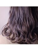 アッシュグレージュ×ハイライト!