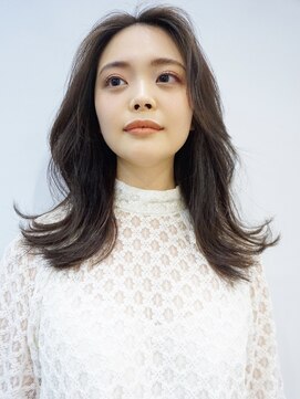 ラブクロムトーキョー オモテサンドウ(LOVECHROME OMOTESANDO) かき上げミディアム　くびれヘア【表参道】【LOVECHROME】