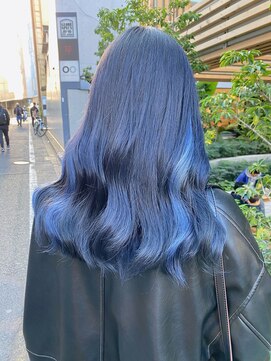 フラム 渋谷(flamme) ネイビーブルー×コントラストインナーカラー