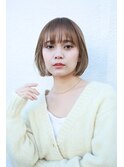 アゴラインぱつっとボブ×マイルドベージュ